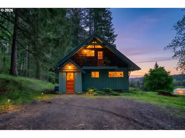 52184 Rabinsky Rd, Scappoose, OR 97056