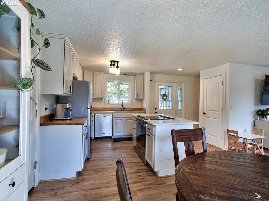 8206 SW Ponca Ct, Tualatin, OR 97062 - #3