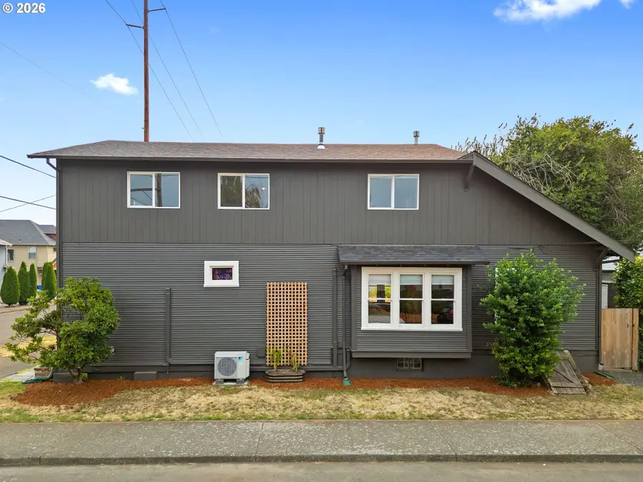 6504 SE Reedway St #1, Portland, OR 97206 - #3