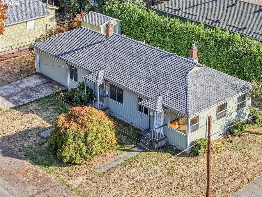 7404 NE Hassalo St, Portland, OR 97213 - #2