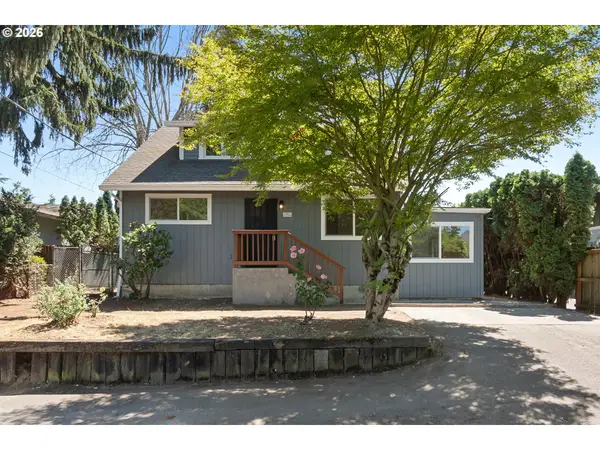 11122 NE Wygant St, Portland, OR 97220
