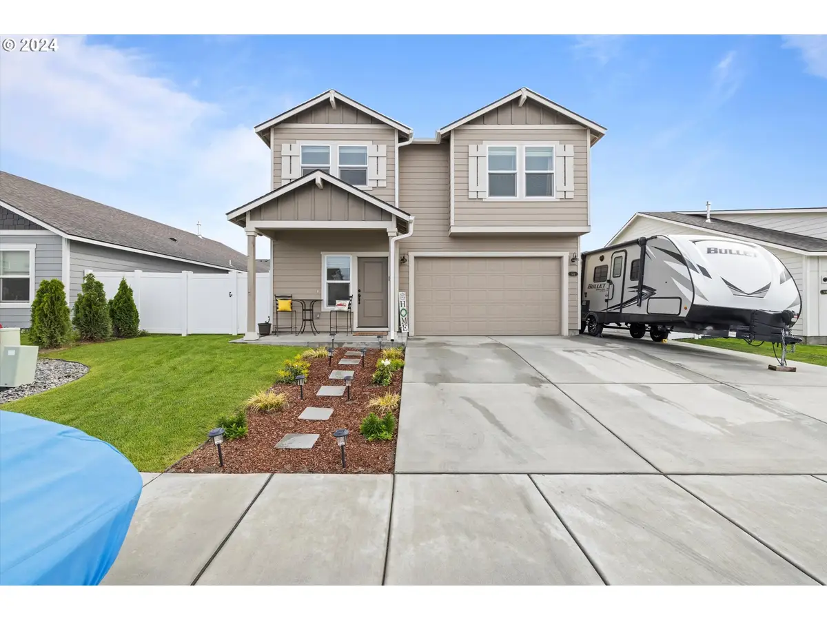 522 E Heather Ave, Hermiston, OR 97838 - #1