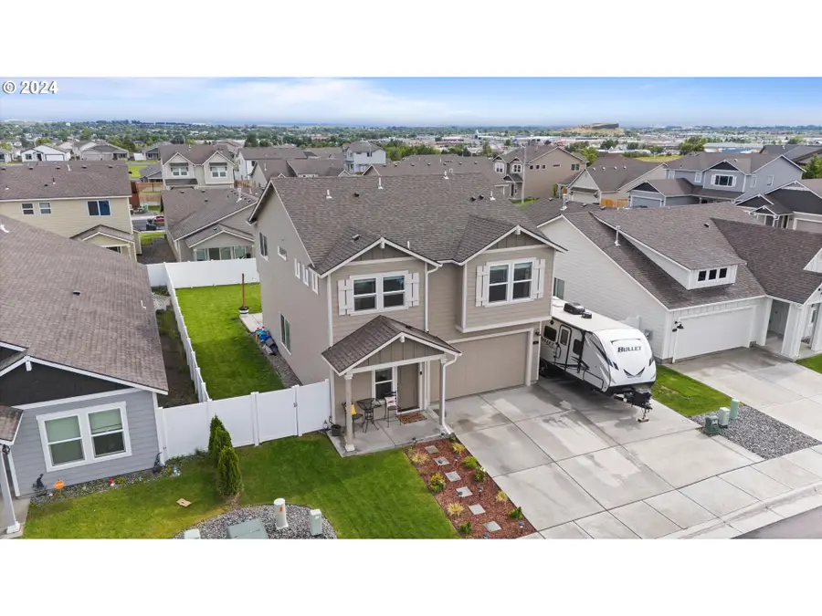 522 E Heather Ave, Hermiston, OR 97838 - #3