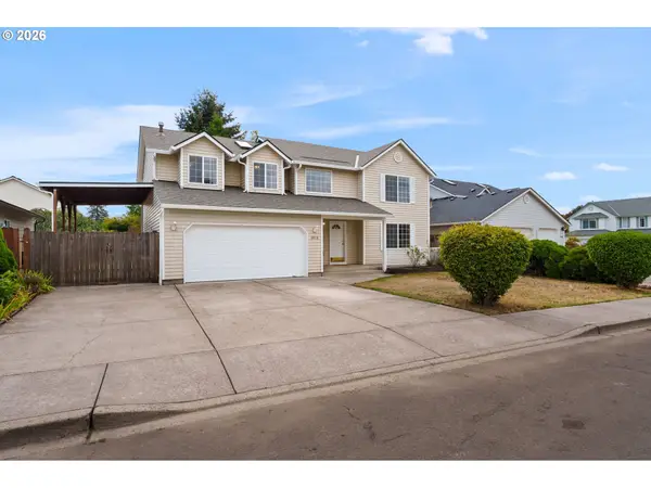 18709 SE 18th St, Vancouver, WA 98683