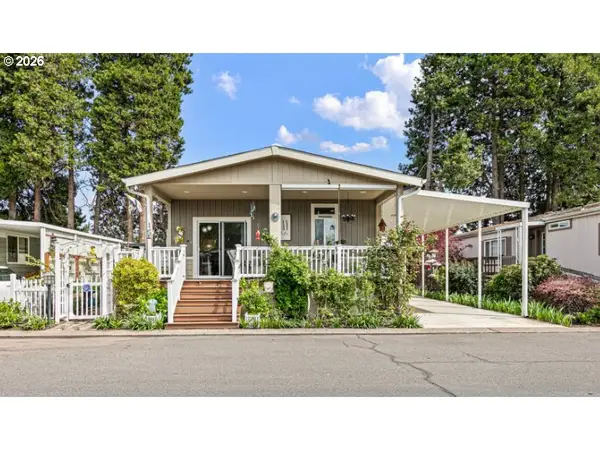 1800 Lakewood Ct #63, Eugene, OR 97402