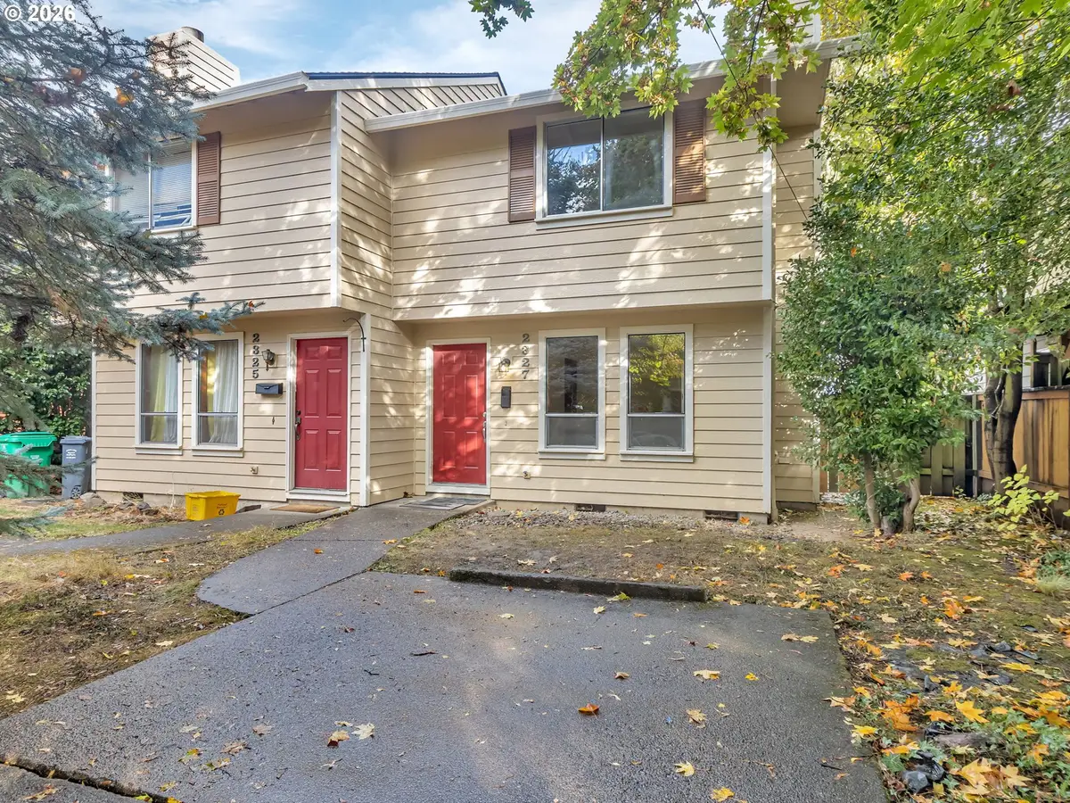 2327 NE Wasco St, Portland, OR 97232 - #1