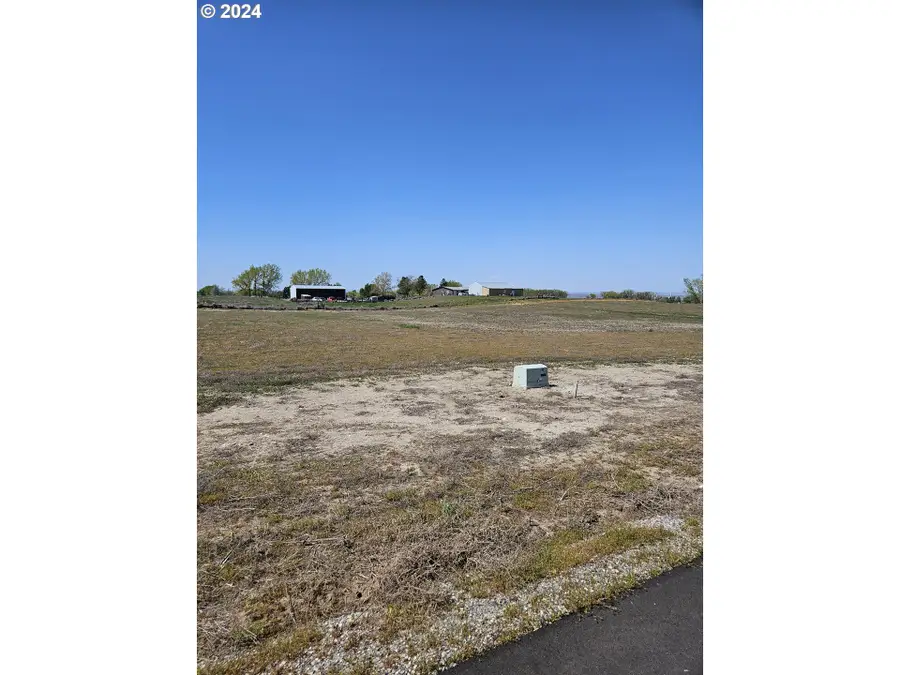 00000 Tomcat Ln #2, Boardman, OR 97818 - #2