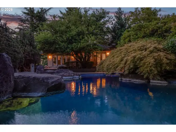 17849 Upper Cherry Ln, LakeOswego, OR 97034