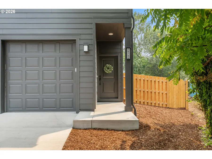 14142 Holcomb Blvd, Oregon City, OR 97045 - #2