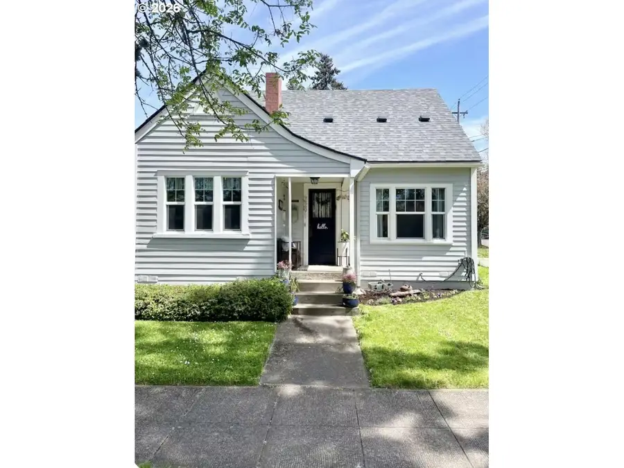 2291 Emerald St, Eugene, OR 97403 - #3