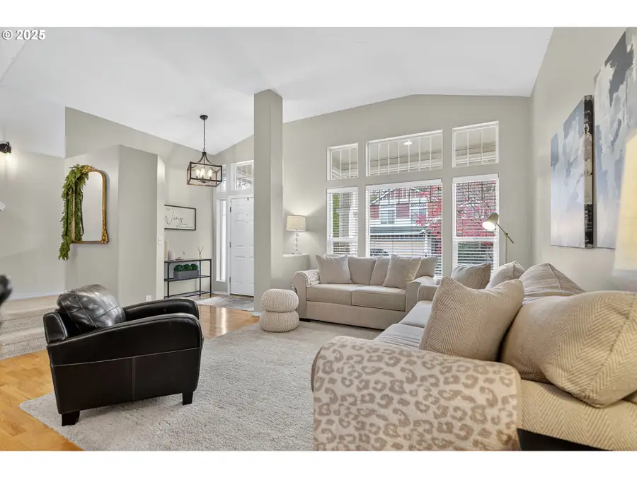 16033 SW Tuscany St, Portland, OR 97223 - Image #2