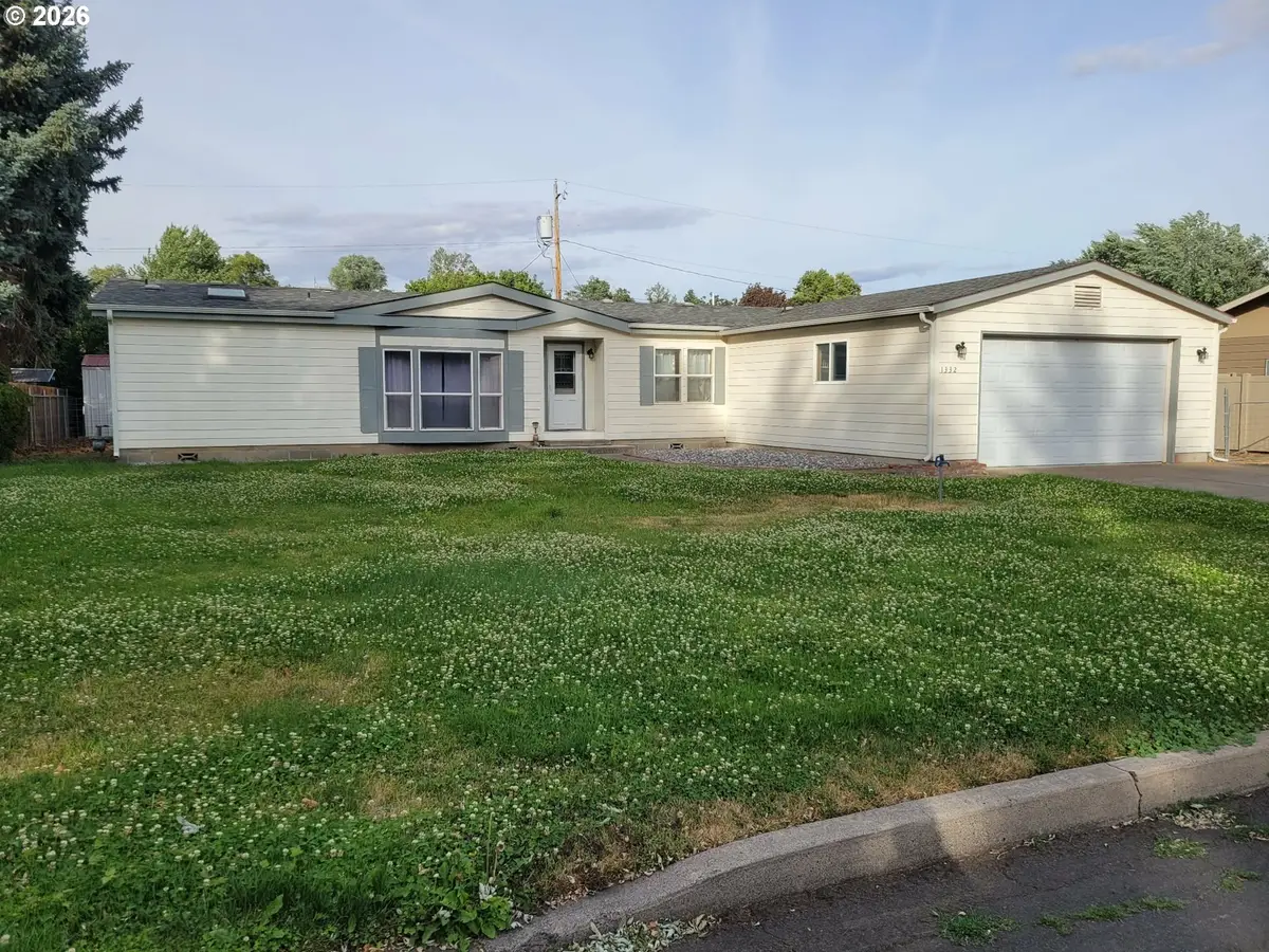 1332 SW 40th, Pendleton, OR 97801 - #1