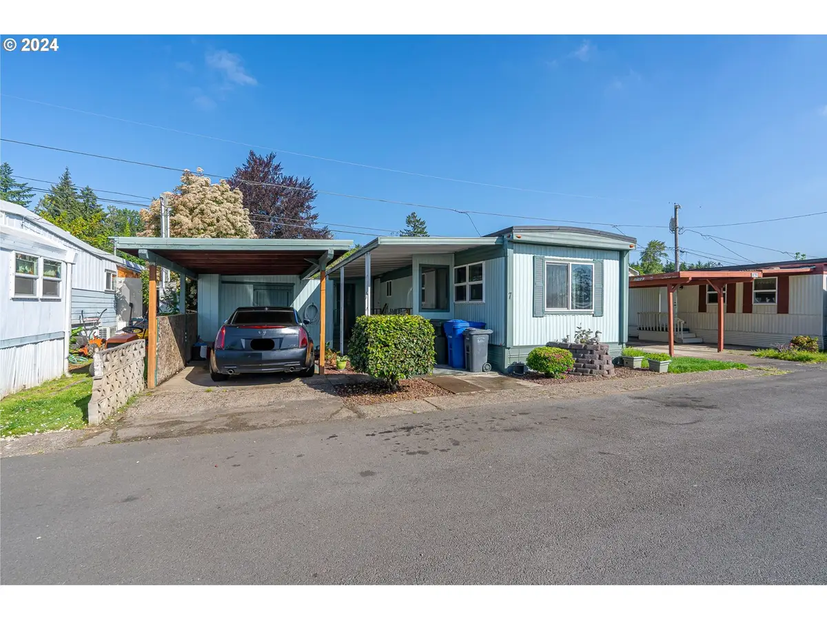 4882 NE Lancaster Dr #7, Salem, OR 97305 - Image #1