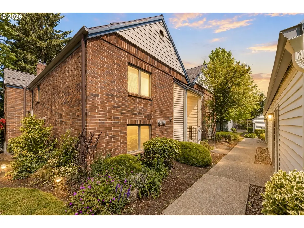 15015 NE Sacramento St #49, Portland, OR 97230 - #1