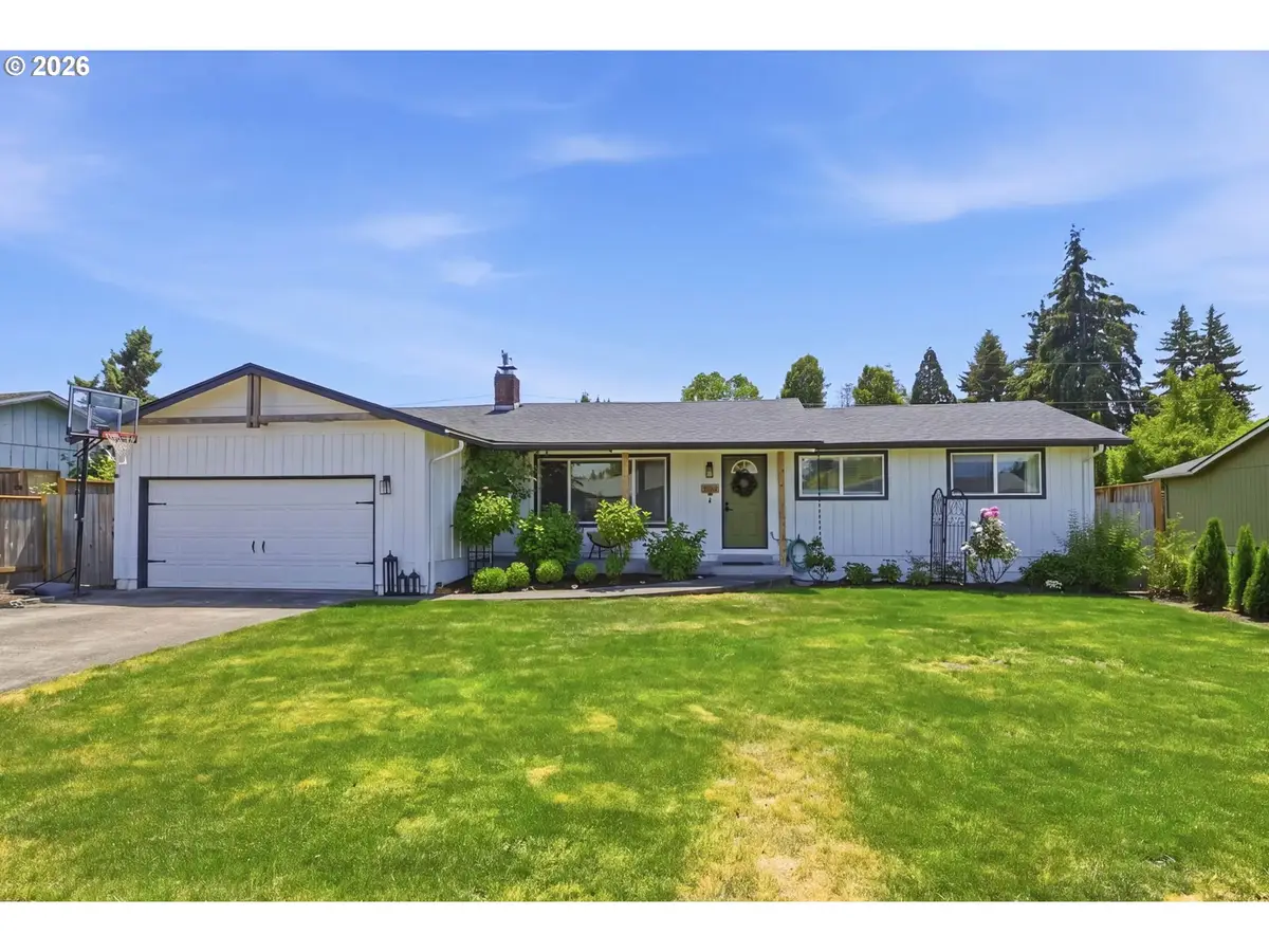 562 Warrington Ave, Eugene, OR 97404 - #1