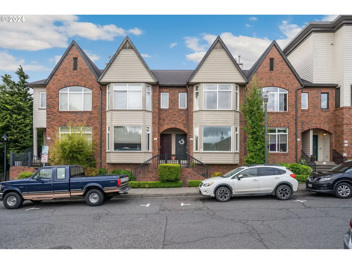 110 W 24th St, Vancouver, WA 98660 - #1