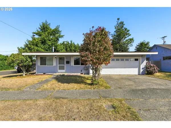 1110 Michigan Ave, CoosBay, OR 97420