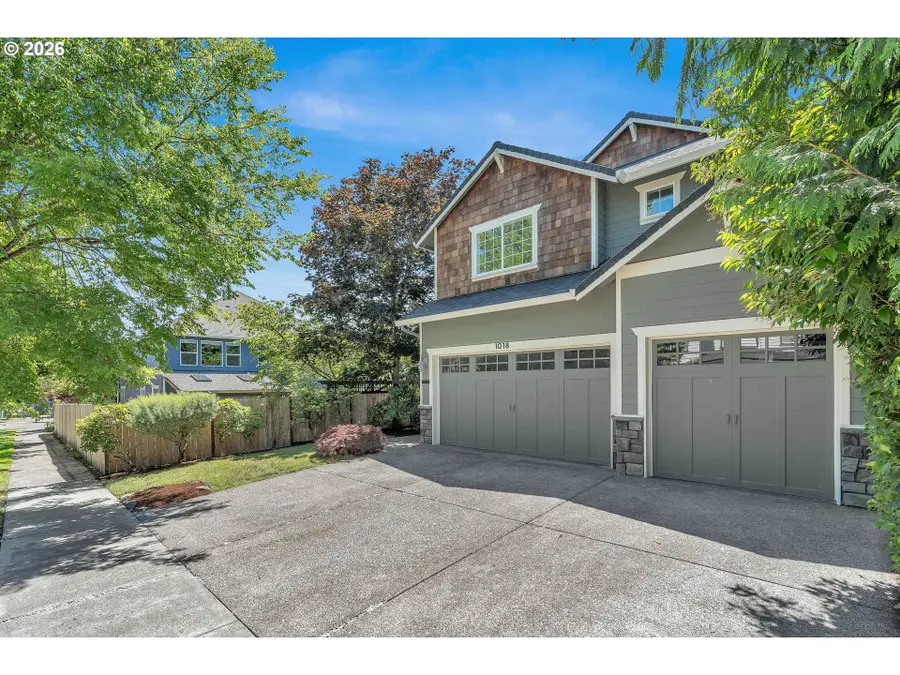 1018 34th Pl, Forest Grove, OR 97116 - #2