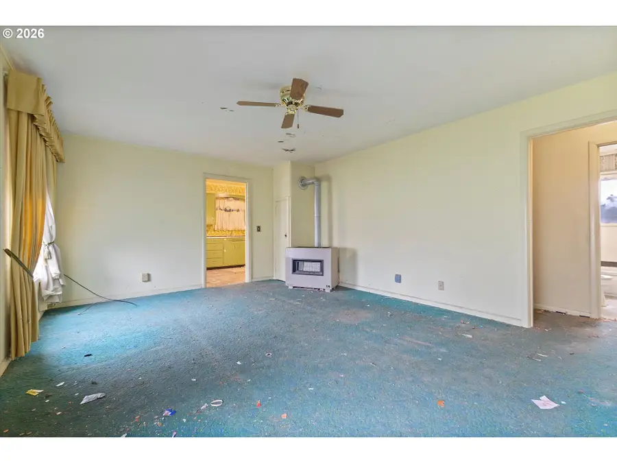 20294 Neil St, Saint Paul, OR 97137 - Image #3