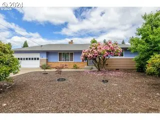 3785 Hawthorne Ave, Eugene, OR 97401