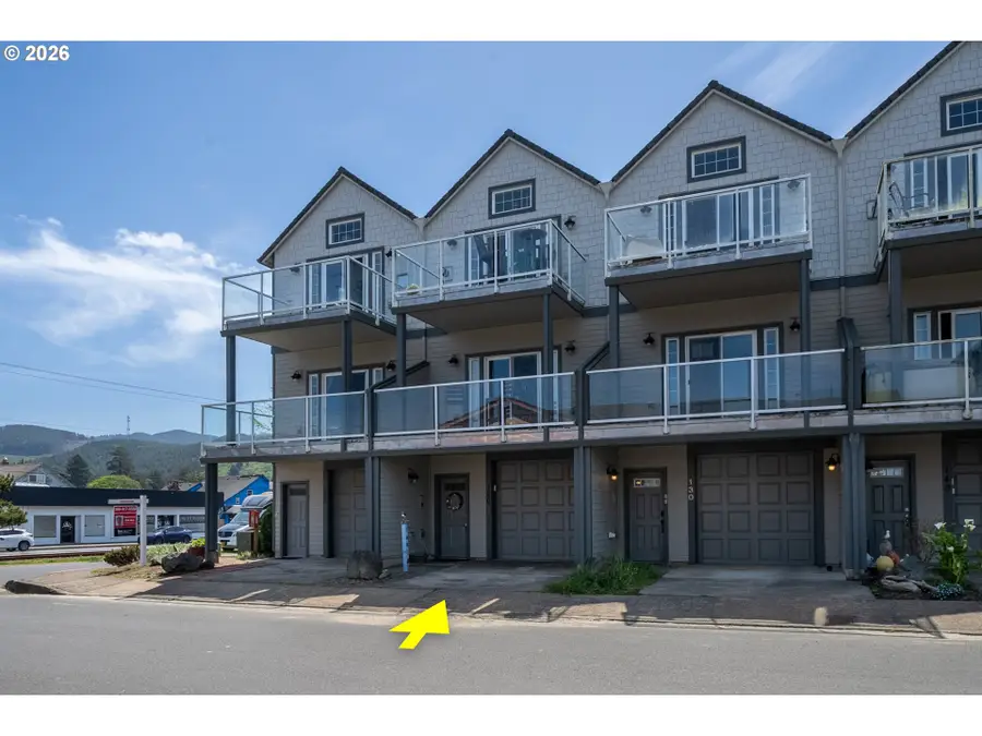 120 N 3rd Ave, Rockaway Beach, OR 97136 - #2