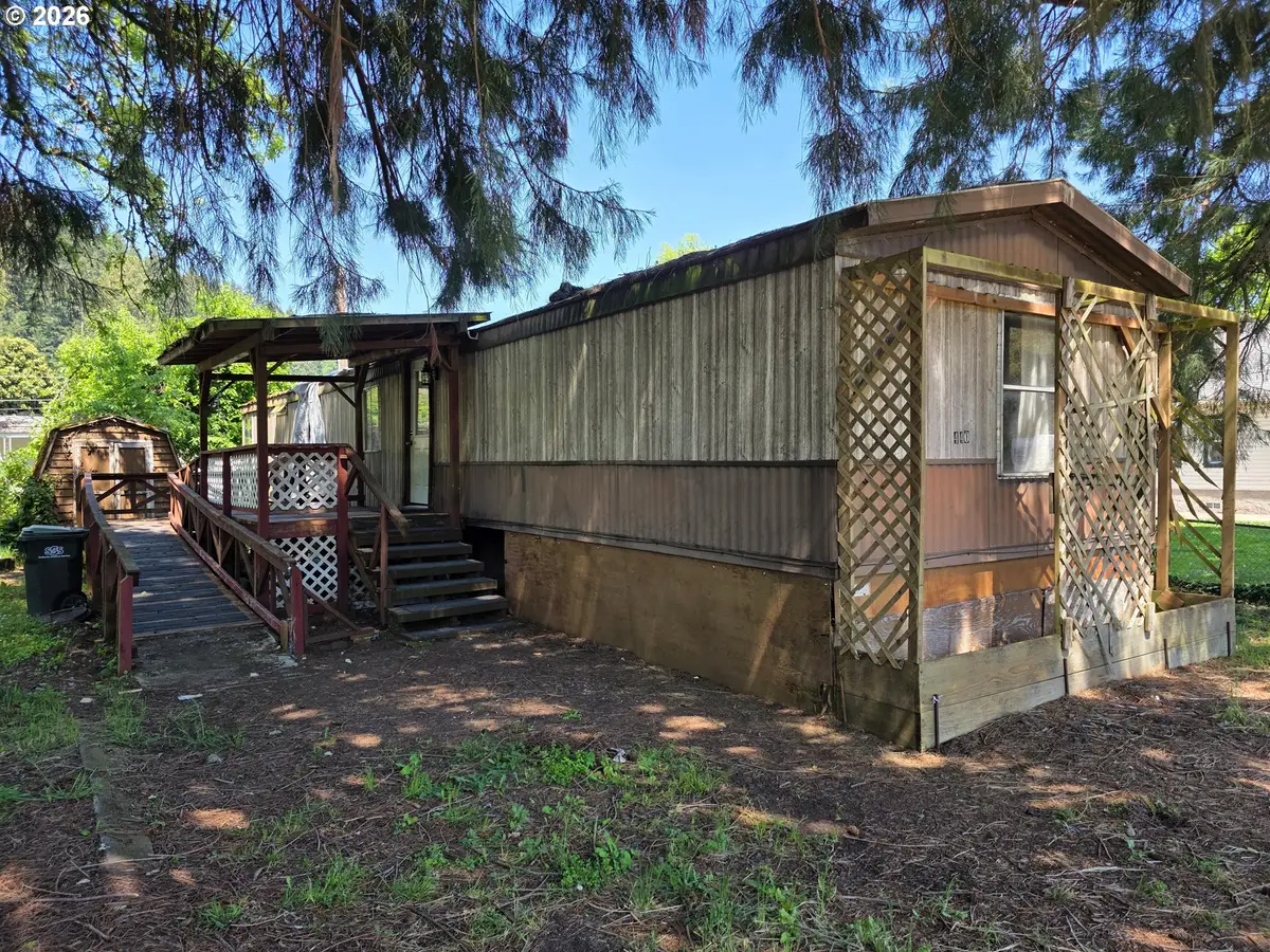 440 Division Ave, Drain, OR 97435 - #1