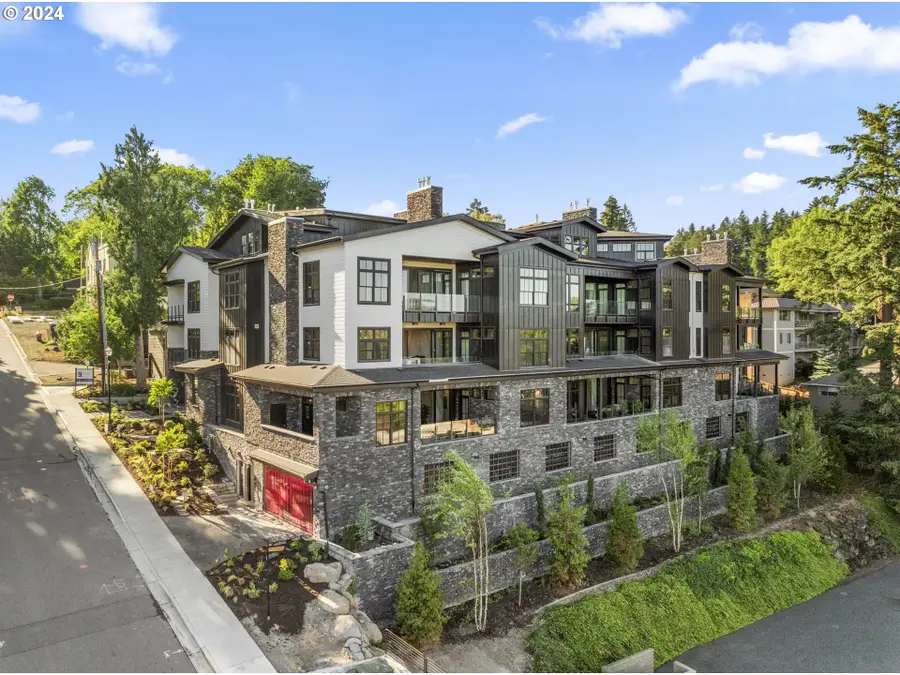 21 D Ave #3, Lake Oswego, OR 97034 - #3