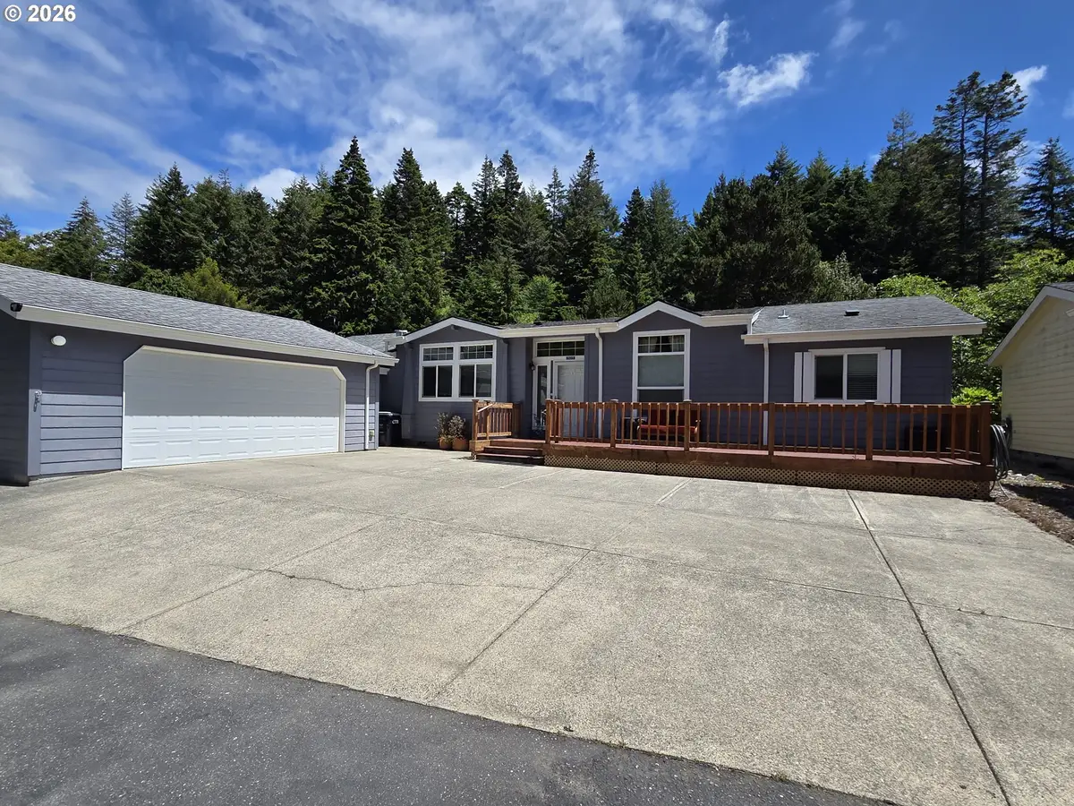 29315 Dottie Ln, Gold Beach, OR 97444 - #1