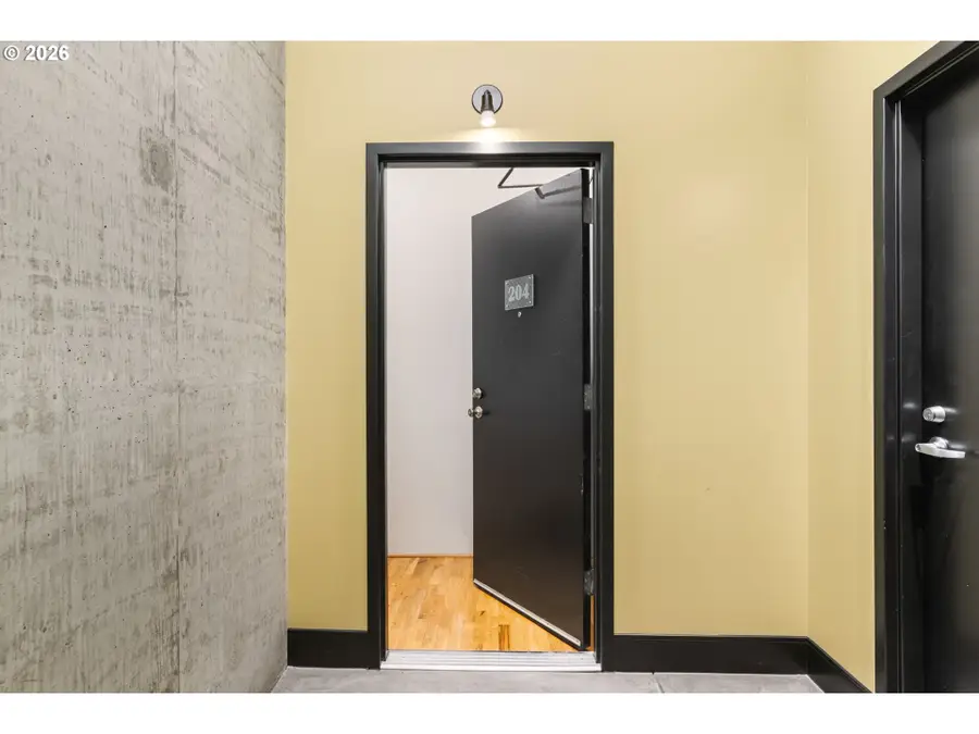 408 NW 12th Ave #204, Portland, OR 97209 - #3