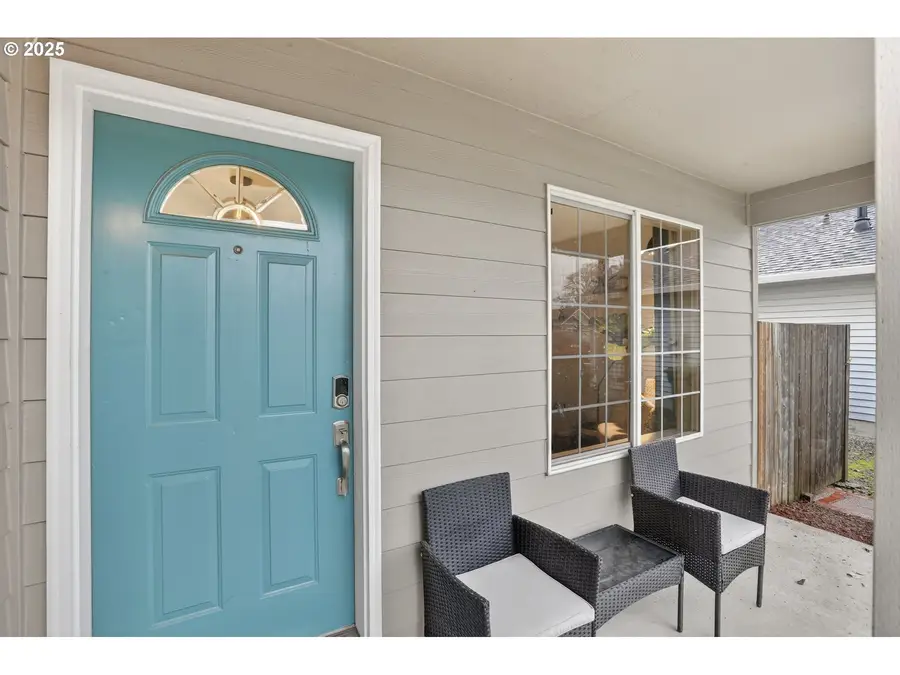 58939 Alexandra Ln, Saint Helens, OR 97051 - Image #3