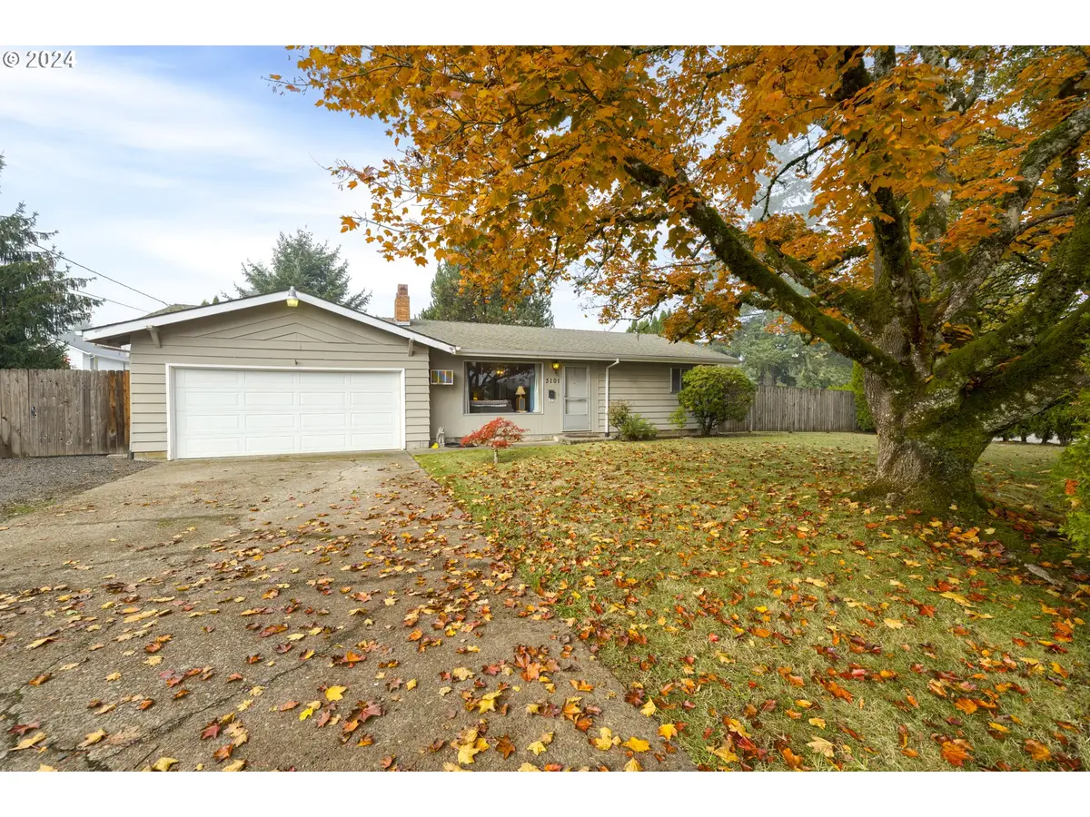 3101 N College St, Newberg, OR 97132 - #1