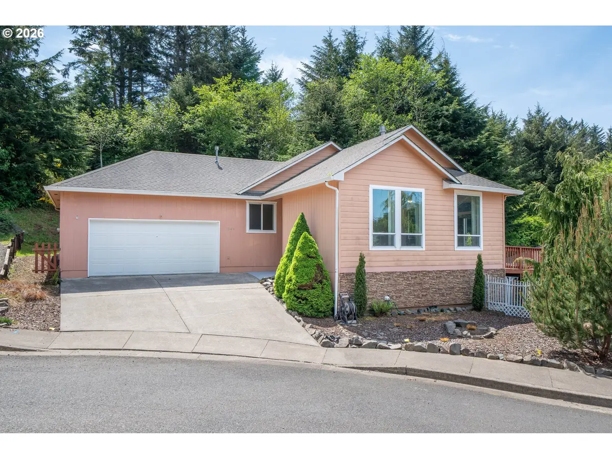 1844 SE 19th St, Lincoln City, OR 97367 - #1