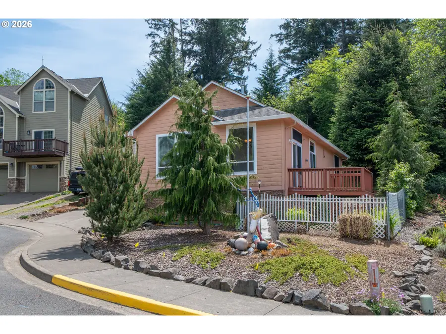 1844 SE 19th St, Lincoln City, OR 97367 - #2