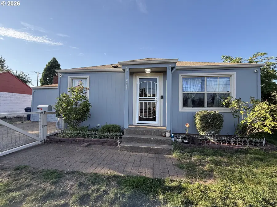 2460 E St, Springfield, OR 97477 - #2
