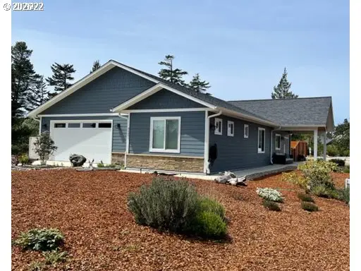 88051 Lake Point Dr, Florence, OR 97439 - #1