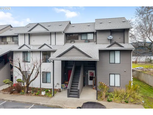 301 N 15th St, HoodRiver, OR 97031