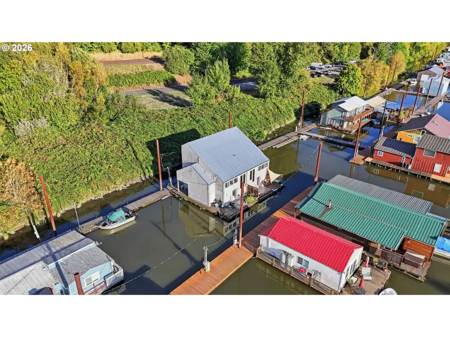 5 W Mill St #B13,B14, Ridgefield, WA 98642 - #3