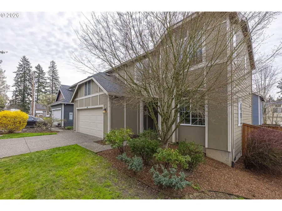 316 NW Camp Ireland St, Hillsboro, OR 97124 - #3