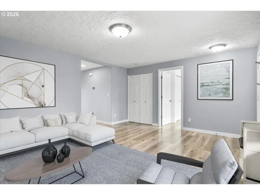 1207 Mountain View Ln, Molalla, OR 97038 - Image #3