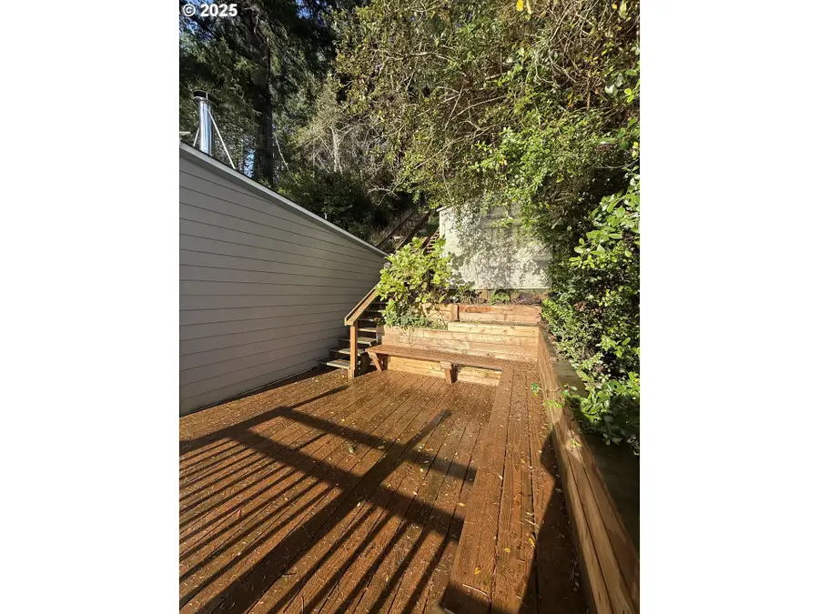 70834 Devore Arm Rd, Lakeside, OR 97449 - Image #3