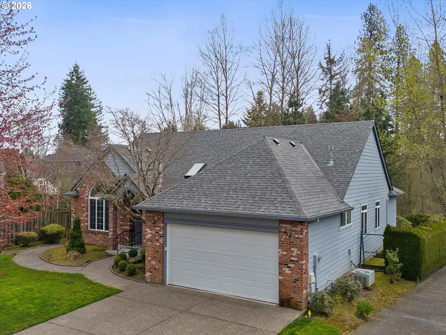 17440 SW Kinglet Dr, Sherwood, OR 97140 - #3