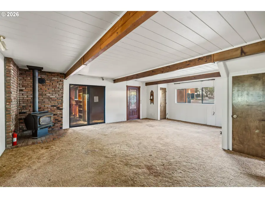 3300 W Evans Creek Rd, Northwest Jackson, OR 97537 - #3