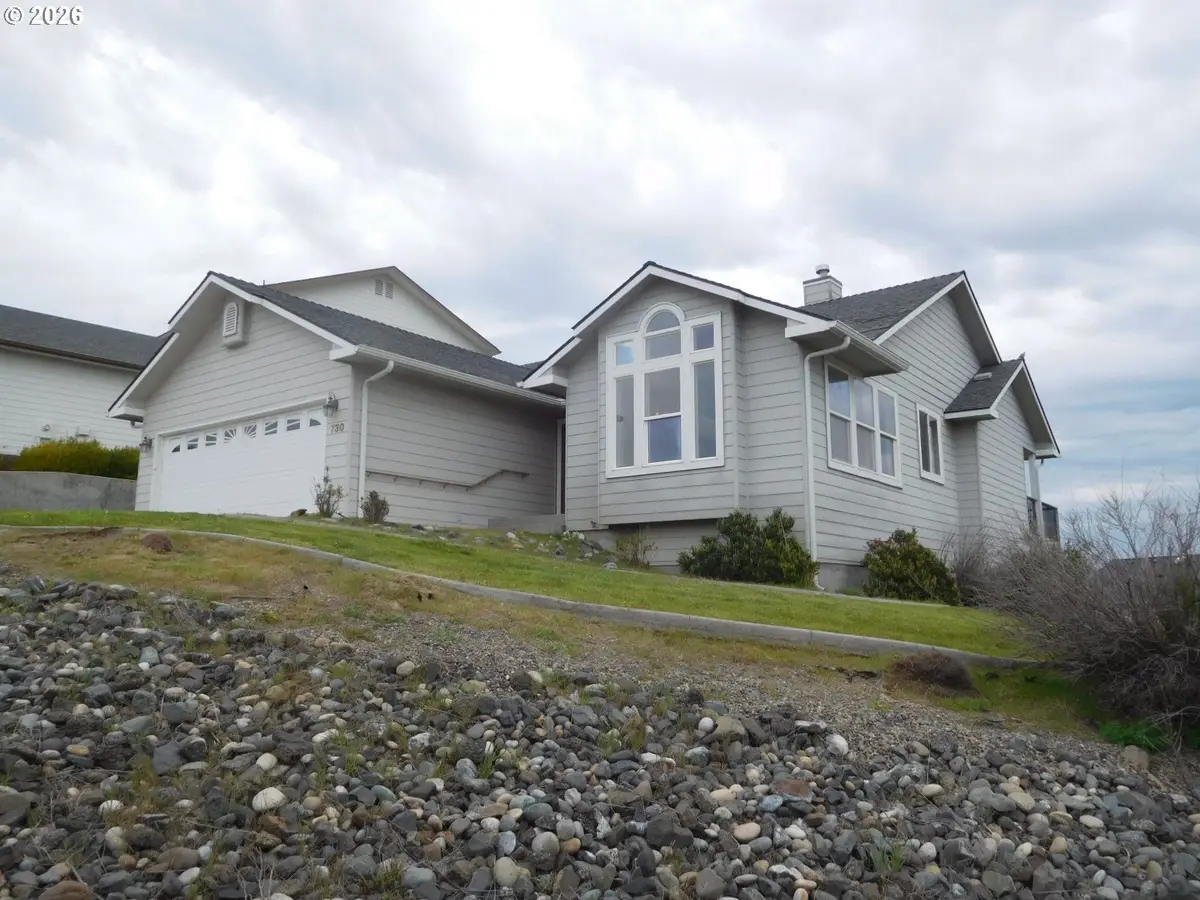 730 NW 23rd St, Pendleton, OR 97801 - #1