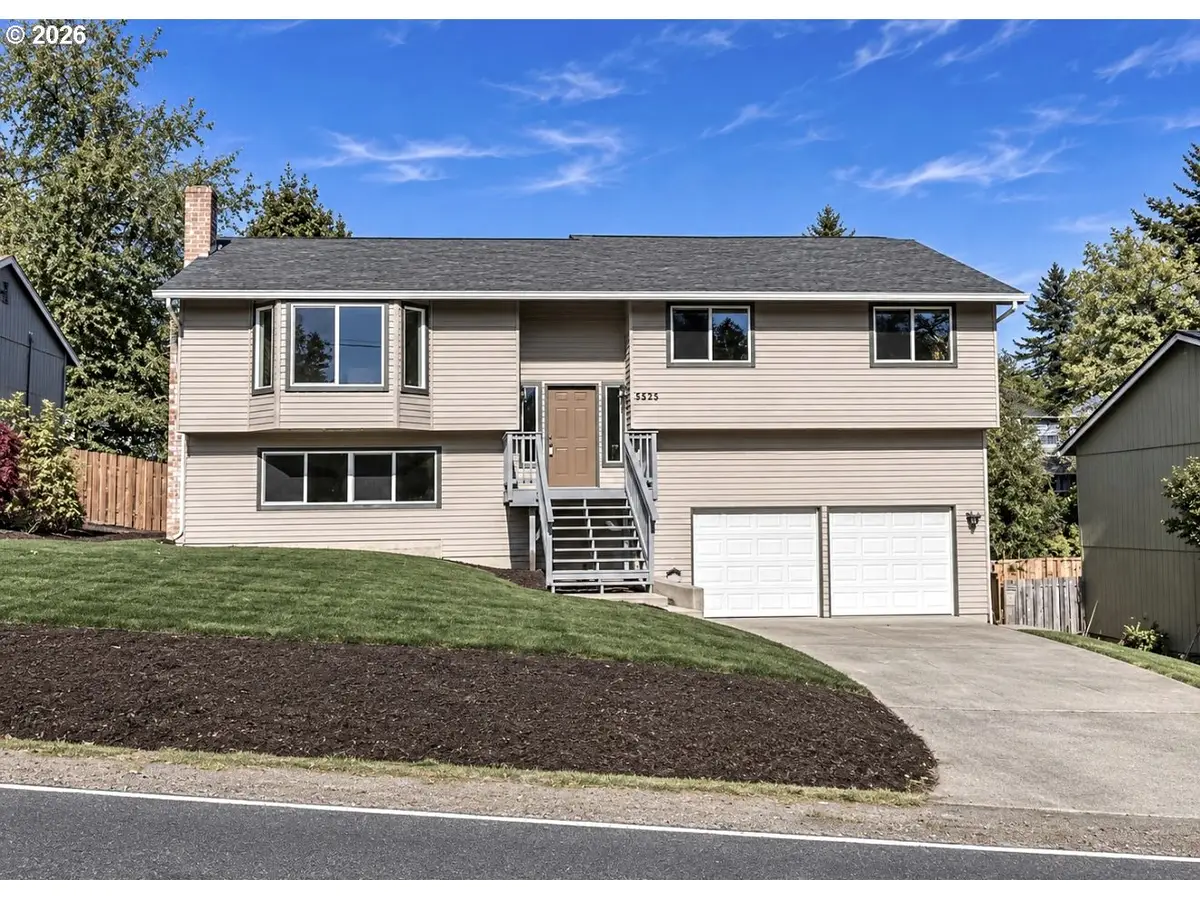 3525 SW Pomona St, Portland, OR 97219 - #1