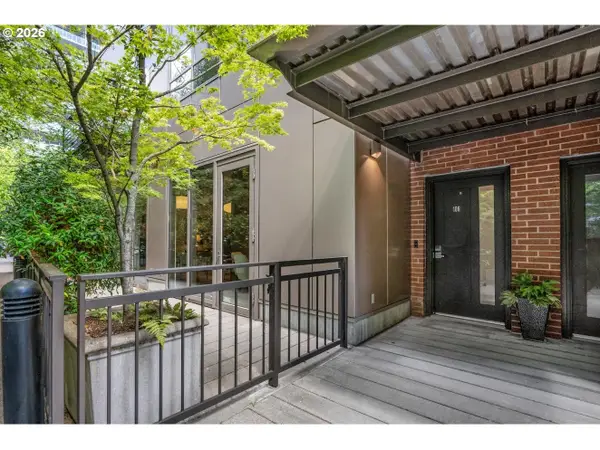 922 NW 11th Ave #106, Portland, OR 97209