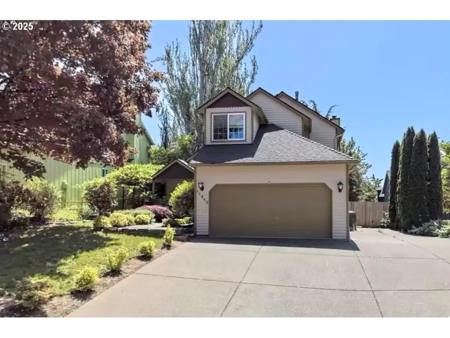 11840 SE Timber Valley Dr, Northwest Clackamas, OR 97086 - Image #3