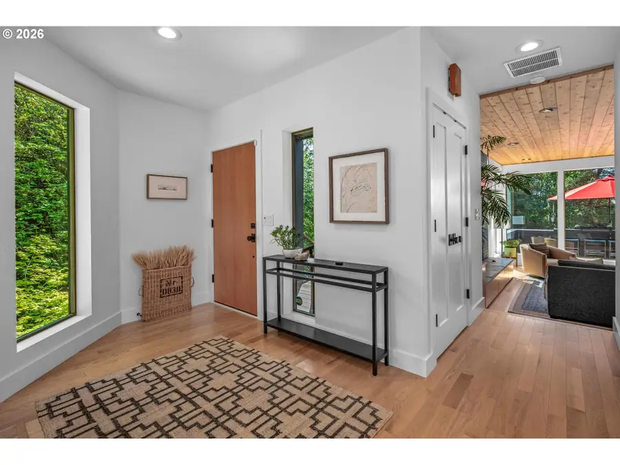 1373 SW Westwood Dr, Portland, OR 97239 - #2