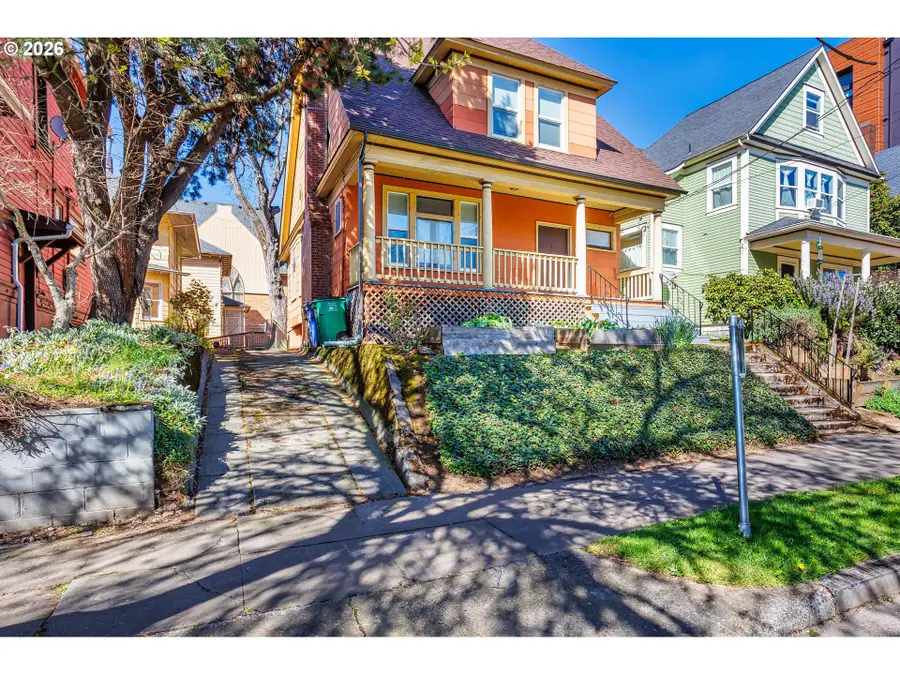 103 N Monroe St, Portland, OR 97227 - #2