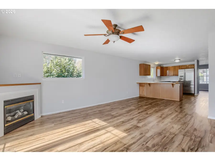 6508 NE Dogwood St, Hillsboro, OR 97124 - #3
