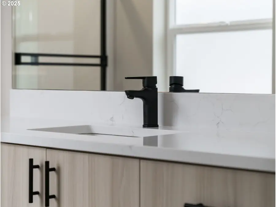 14372 SE Knight St, Portland, OR 97236 - #3